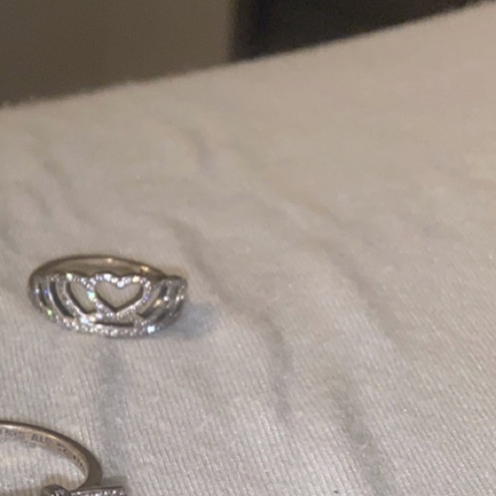 Pandora Heart crown